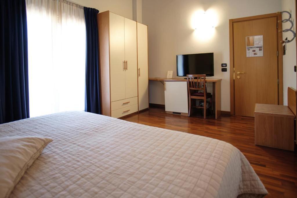 Sole Della Franciacorta - Hotel & Restaurant Capriolo 外观 照片