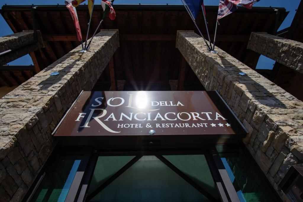 Sole Della Franciacorta - Hotel & Restaurant Capriolo 外观 照片