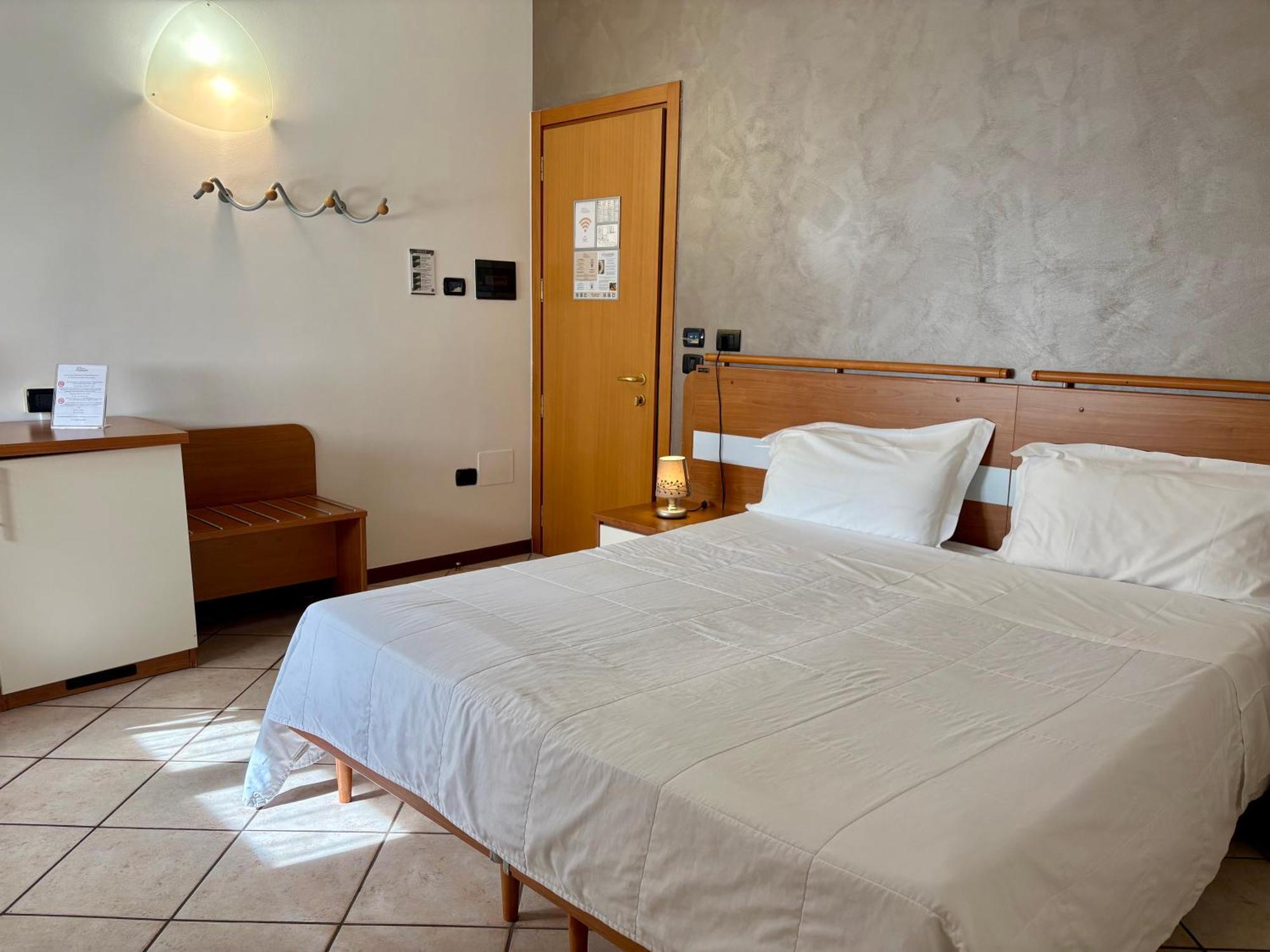Sole Della Franciacorta - Hotel & Restaurant Capriolo 外观 照片