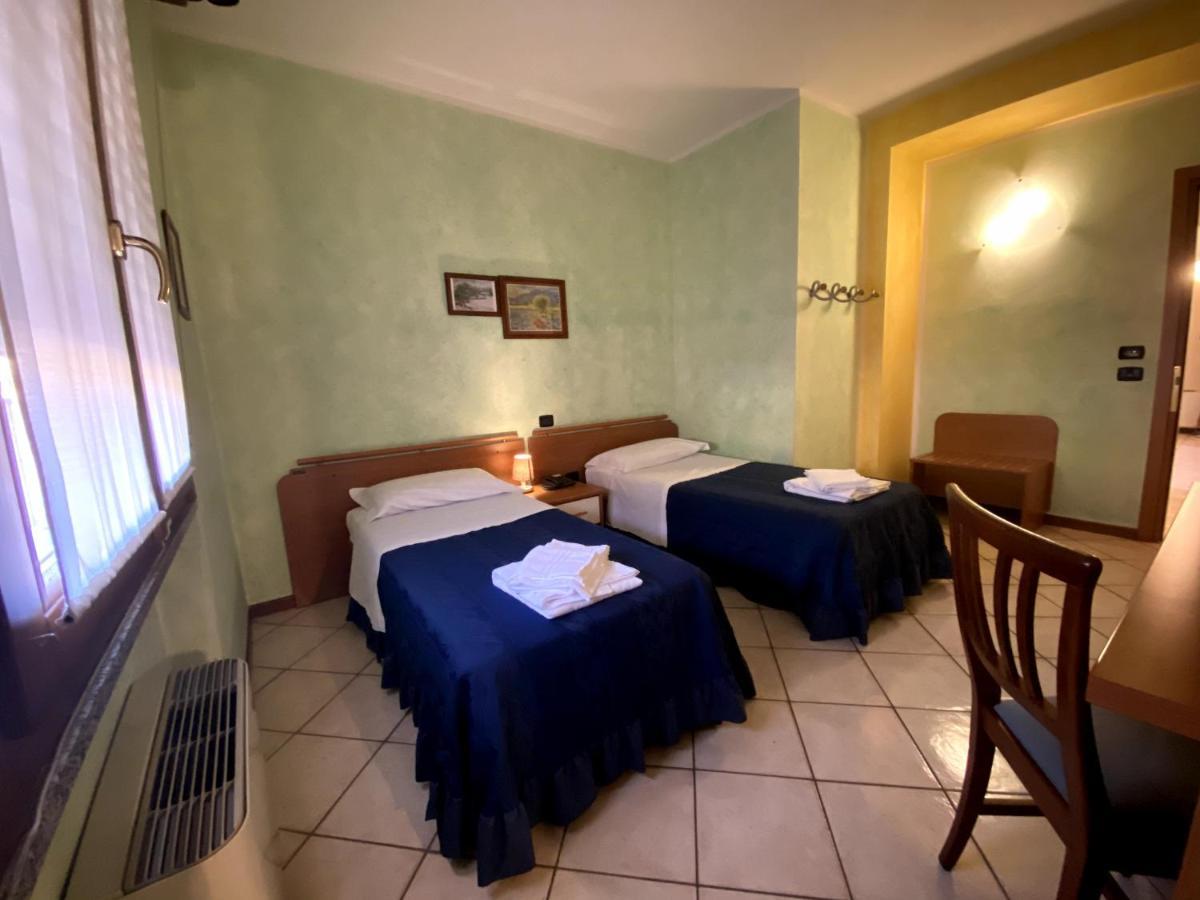 Sole Della Franciacorta - Hotel & Restaurant Capriolo 外观 照片