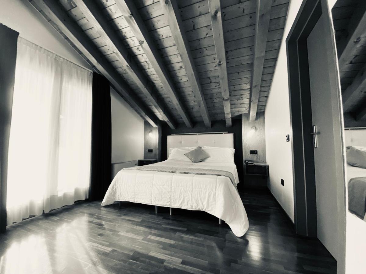 Sole Della Franciacorta - Hotel & Restaurant Capriolo 外观 照片